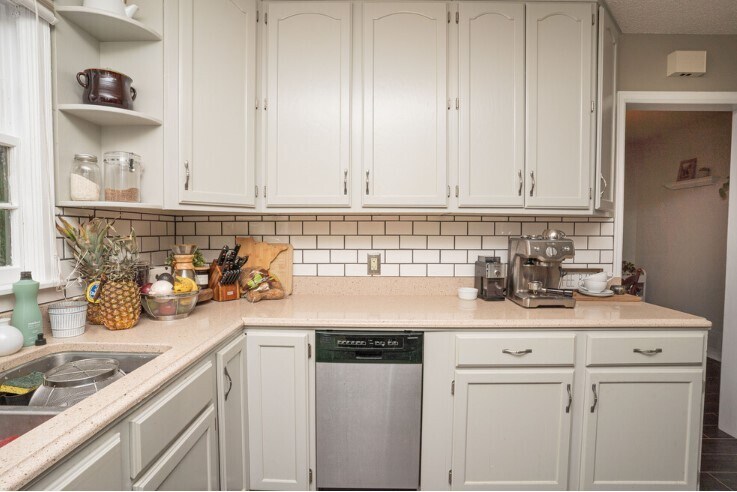 1905 44th Ave NE in Minneapolis, MN - Building Photo