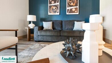 2056 Sundance Parkway in New Braunfels, TX - Foto de edificio - Building Photo