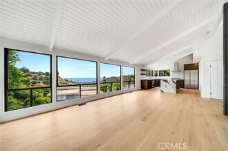 1450 Terrace Way in Laguna Beach, CA - Building Photo - Building Photo