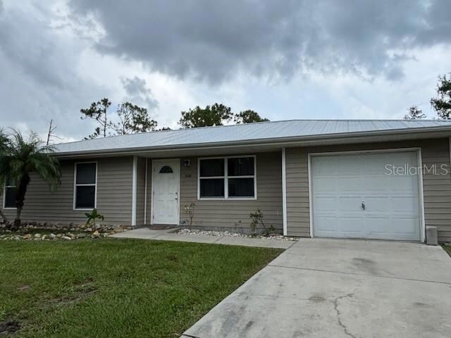 5436 Stokes St in Port Charlotte, FL - Building Photo
