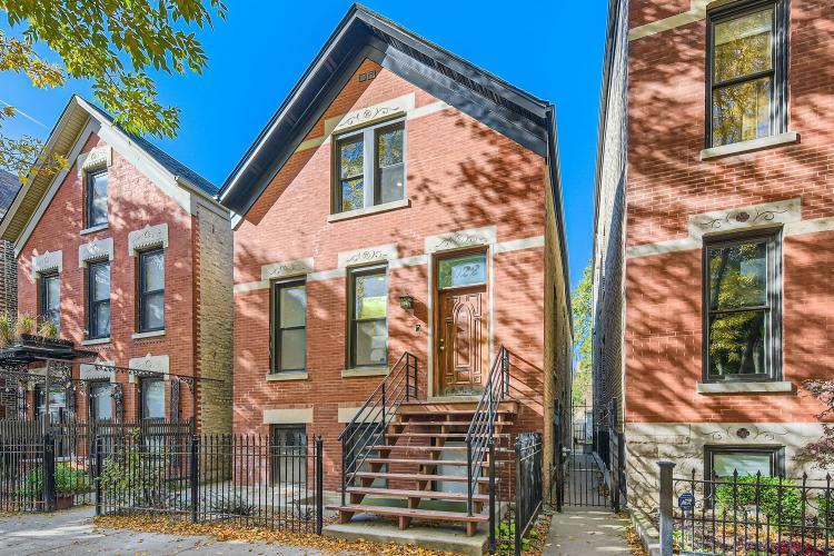 1022 N Winchester Ave in Chicago, IL - Foto de edificio