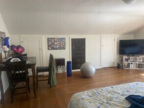 2971 Villa St, Unit More than just a 1 bd in Oroville, CA - Building Photo - Building Photo