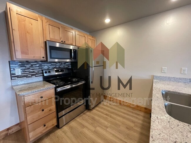 1245 Waverly St in Missoula, MT - Building Photo - Building Photo