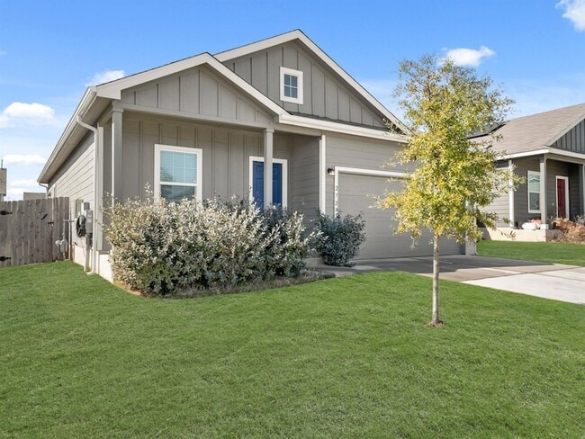 property at 2729 Louris Ln