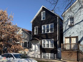 2129 N Bingham St, Unit J00W in Chicago, IL - Building Photo