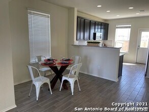 317 Autumn Blaze in Canyon Lake, TX - Building Photo - Building Photo