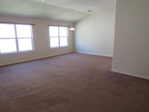 3918 Southern Grove in San Antonio, TX - Building Photo - Building Photo