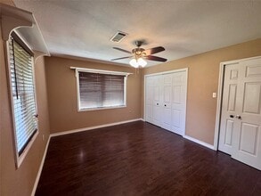 345 Rachal Ave in Bridge City, TX - Building Photo - Building Photo