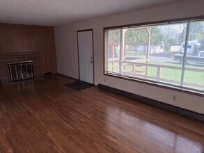 2021 SE 141st Ave in Portland, OR - Building Photo - Building Photo