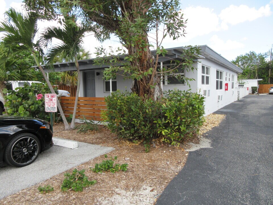 1238 17th Ave N in Lake Worth Beach, FL - Building Photo