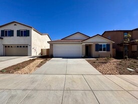 31050 Rosebud Dr in Winchester, CA - Building Photo