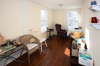 32 Hawthorne St in Somerville, MA - Building Photo - Building Photo