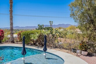 8003 N Ischia Pl in Tucson, AZ - Building Photo - Building Photo