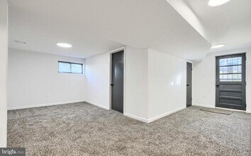 4504 Scotts Level Ct in Pikesville, MD - Building Photo - Building Photo