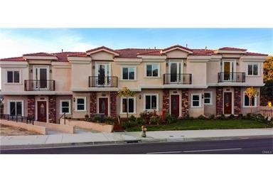 706-708 W Duarte Rd in Monrovia, CA - Building Photo