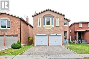 57 Belvedere Crescent in Richmond Hill, ON - Building Photo