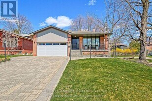 3069 Given Rd in Mississauga, ON - Building Photo