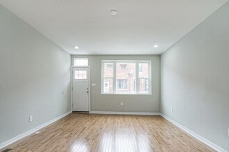 1918 Pierce St in Philadelphia, PA - Building Photo - Building Photo