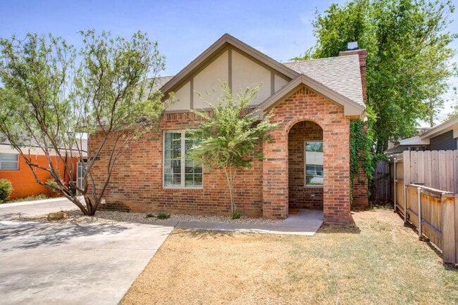 property at 3107 33rd St