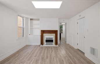 7472 McClure Ave, Unit #2 in Pittsburgh, PA - Foto de edificio - Building Photo