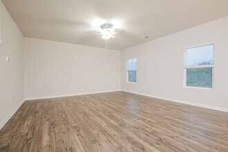 448 Hallingsfield Wy in Zebulon, NC - Building Photo - Building Photo