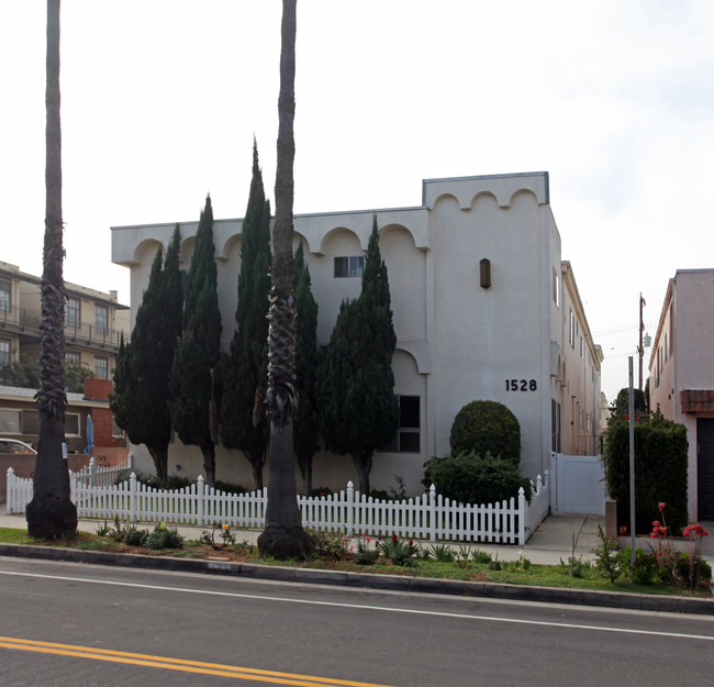 12TH ST., 1528 in Santa Monica, CA - Building Photo - Building Photo