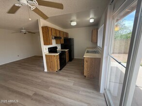 3124 W Mohawk Ln in Phoenix, AZ - Building Photo - Building Photo