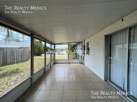 15 Palm Ct photo'