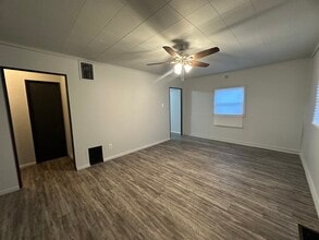 717 Sheridan St in Danville, IL - Building Photo - Building Photo