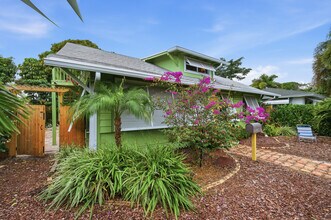 117 S Palmway in Lake Worth Beach, FL - Building Photo - Building Photo