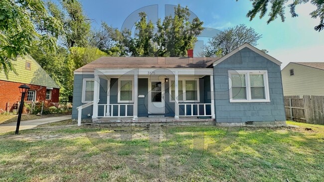property at 3615 E Oneida St