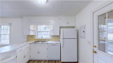 1441 Sunset Ave in Asheboro, NC - Building Photo - Building Photo