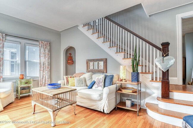 property at 1505 Emory St