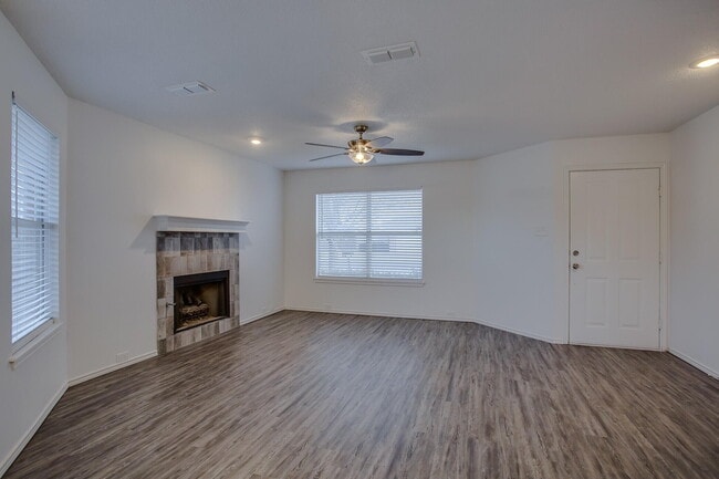 2516 108th Dr in Lubbock, TX - Building Photo - Building Photo
