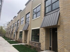 224 Chapel St in Fayetteville, NY - Building Photo