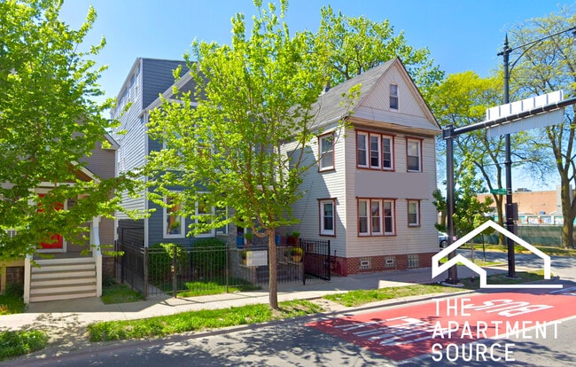2856 N Western Ave, Unit 1