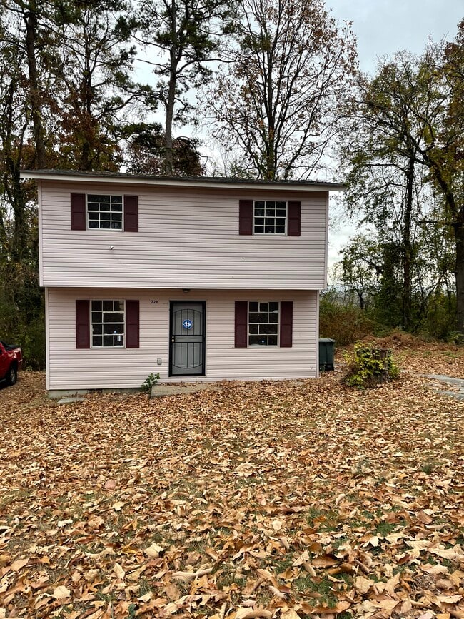 728 Sylvan Dr in Chattanooga, TN - Building Photo - Building Photo