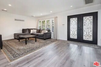 509 Edinburgh Ave in Los Angeles, CA - Building Photo - Building Photo