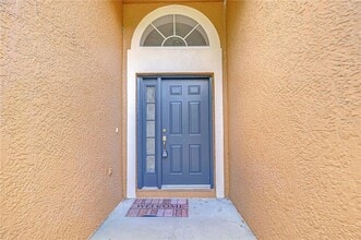 18303 Elmhurst Ln in Tampa, FL - Building Photo - Building Photo