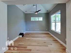 5204 Huisache St in Austin, TX - Building Photo - Building Photo