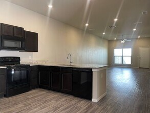 1628 133rd St in Lubbock, TX - Building Photo - Building Photo