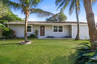 266 SW Voltair Terrace in Port St. Lucie, FL - Building Photo - Building Photo