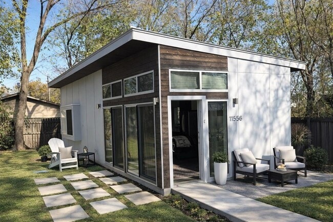 property at 1155 Perry Rd