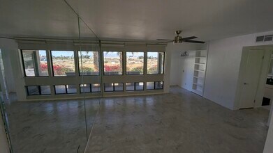 425 Bradshaw E Ln in Palm Springs, CA - Building Photo - Building Photo