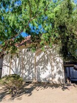 1709 Cordoba Ln in Las Vegas, NV - Building Photo