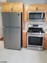 186 Hoover Ave in Bloomfield, NJ - Building Photo - Building Photo