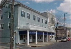 515-519 Front St in Catasauqua, PA - Building Photo