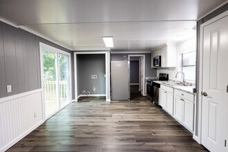 4413 Basswood St in Milton, FL - Building Photo - Building Photo