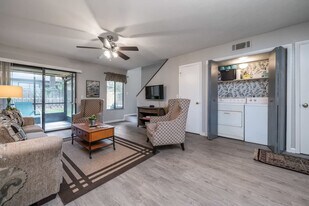 2300 SW 43rd St, Unit SI ID1359113P in Gainesville, FL - Building Photo