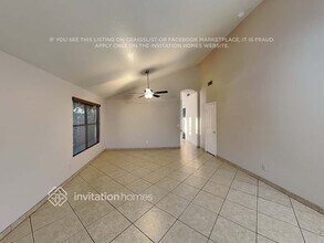 2404 N 125th Dr in Avondale, AZ - Foto de edificio - Building Photo